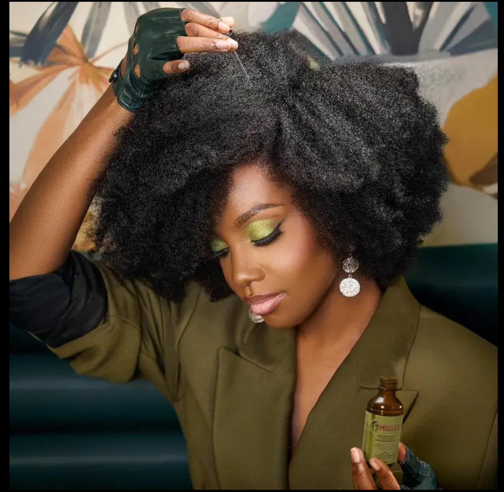 Mielle Organics Rosemary Mint Scalp & Hair Strengthening Oil for All Hair Types, 2 Ounce