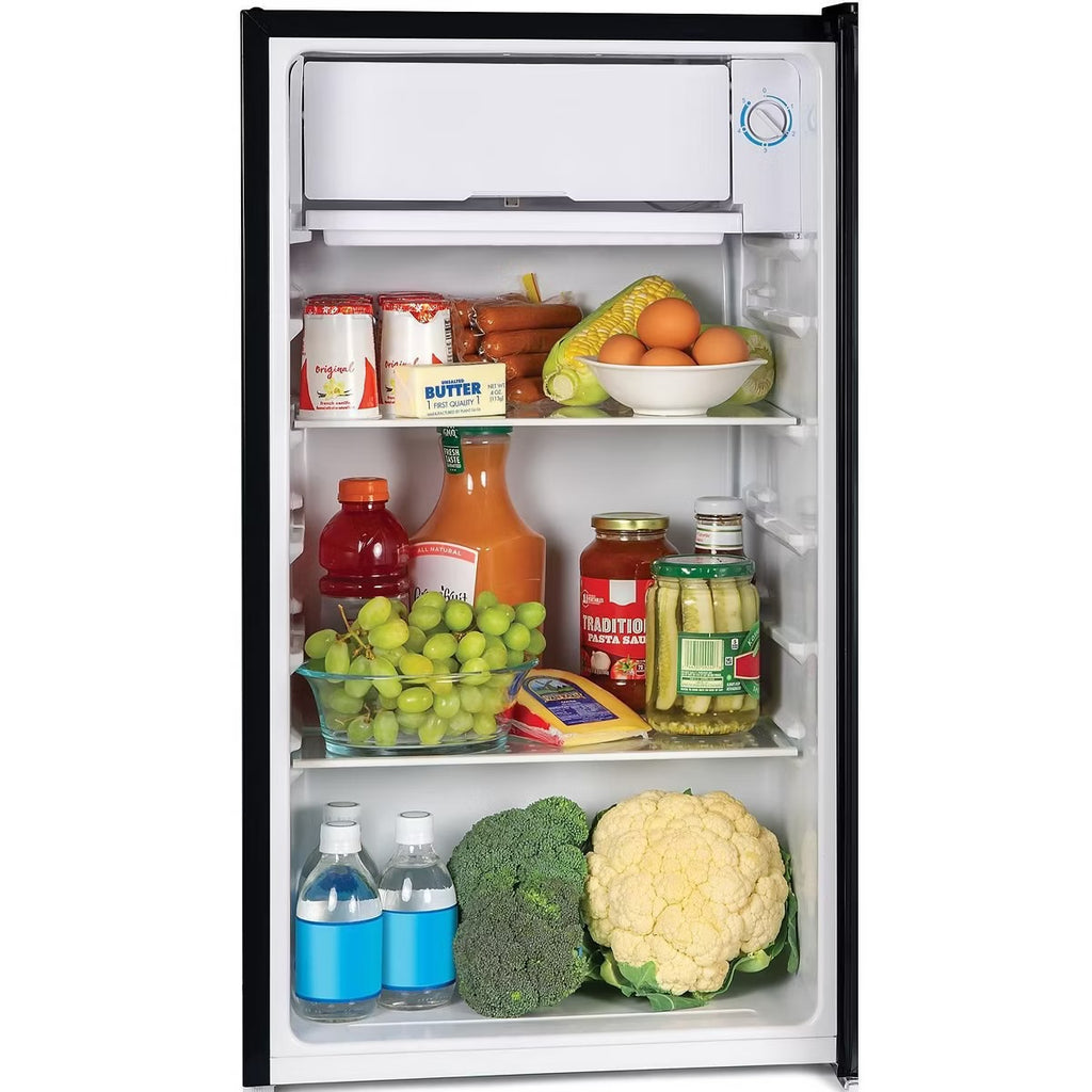 Igloo IRF32WH6A 3.2 Cu. Ft. Classic Compact Single Door Refrigerator Freezer - White