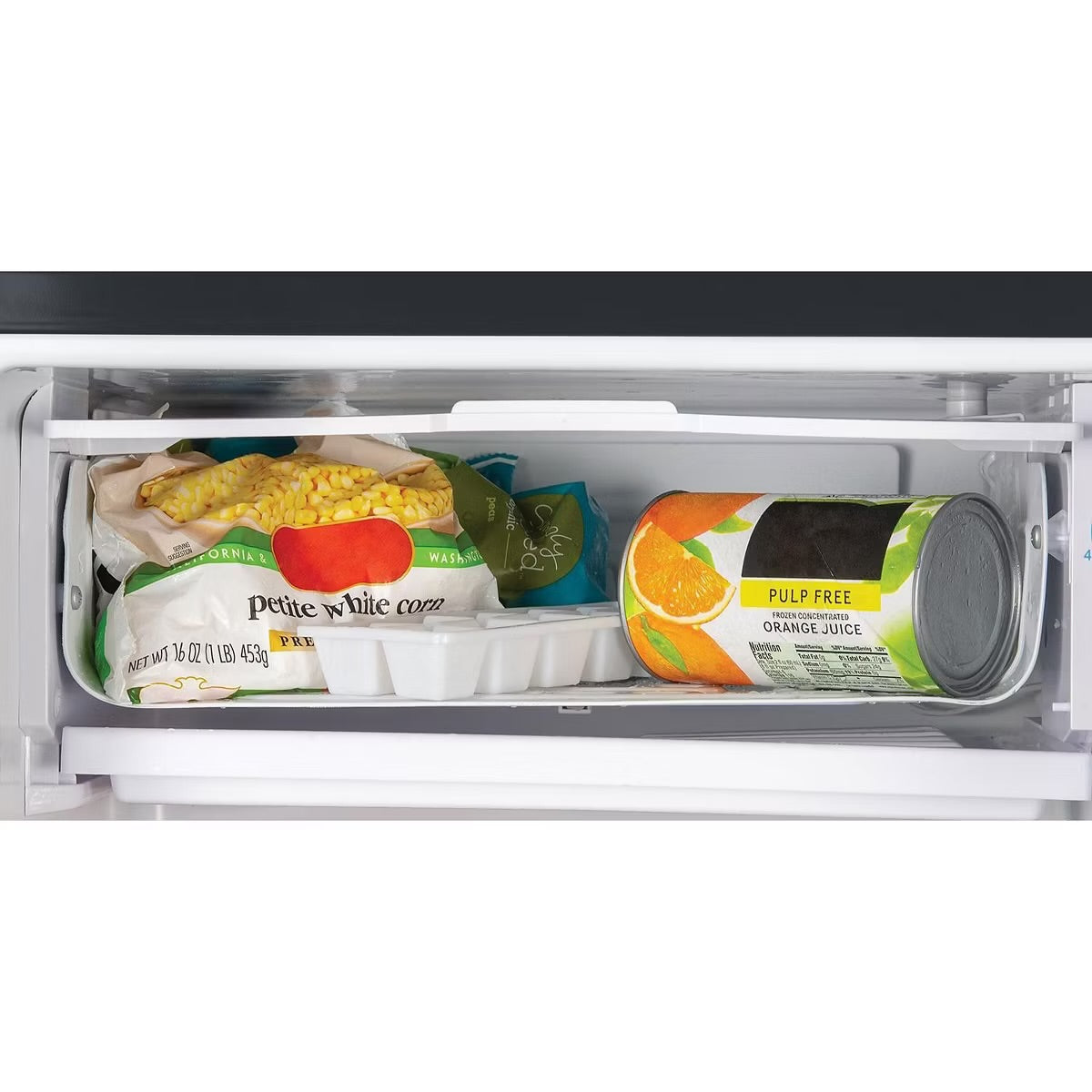 Igloo IRF32WH6A 3.2 Cu. Ft. Classic Compact Single Door Refrigerator Freezer - White